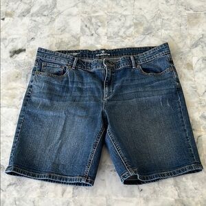 Liz Claiborne Classic Fit Denim Shorts